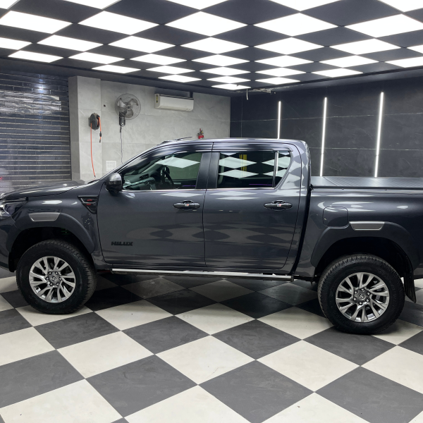 Toyota Hilux Fender Flare V1