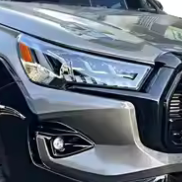 Toyota Hilux Headlamp (V3)