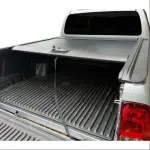 Isuzu D-MAX Manual Shutter