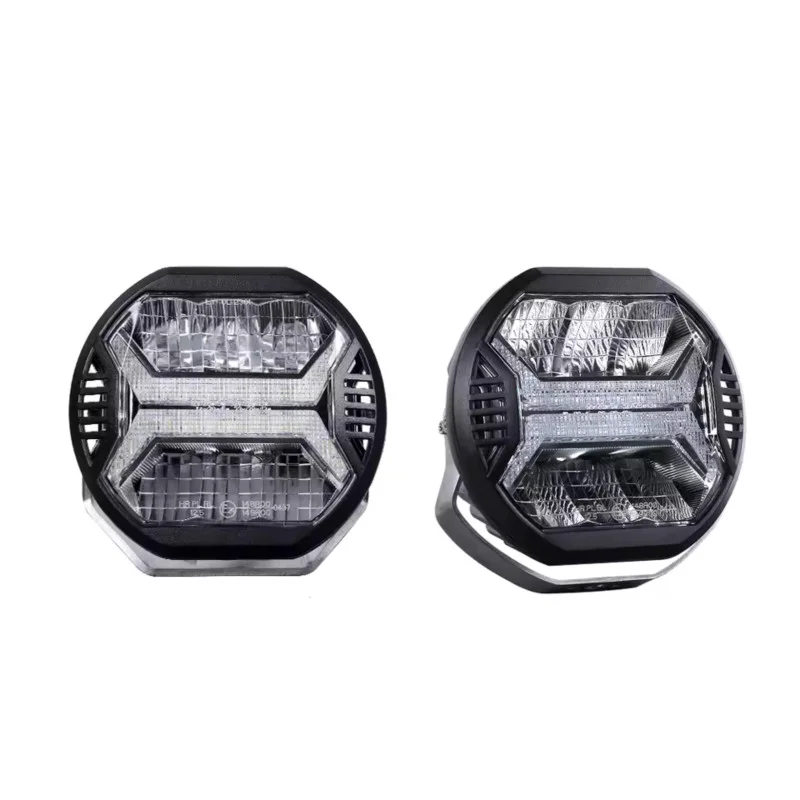 Mahindra Thar Roxx Universal LED Fog Lamp (White)